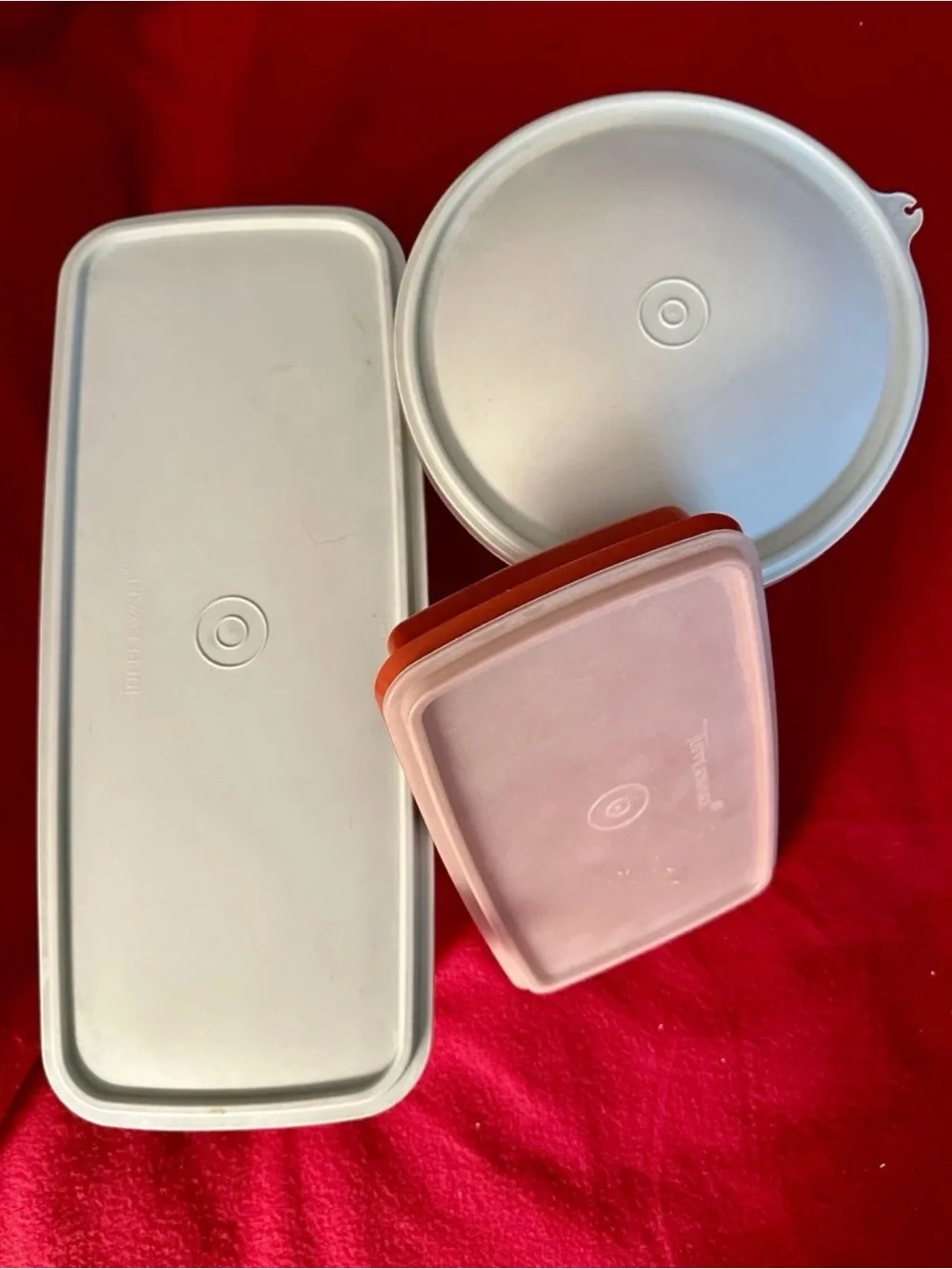 VTG Tupperware Lot Celery Vegetable Crisper, Deli Keeper & Lettuce Crisper
